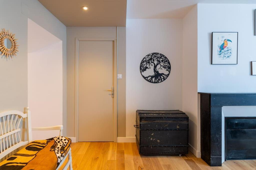 Appartement Meuse & Mono, En Hyper Centre Charleville-Mézières Esterno foto