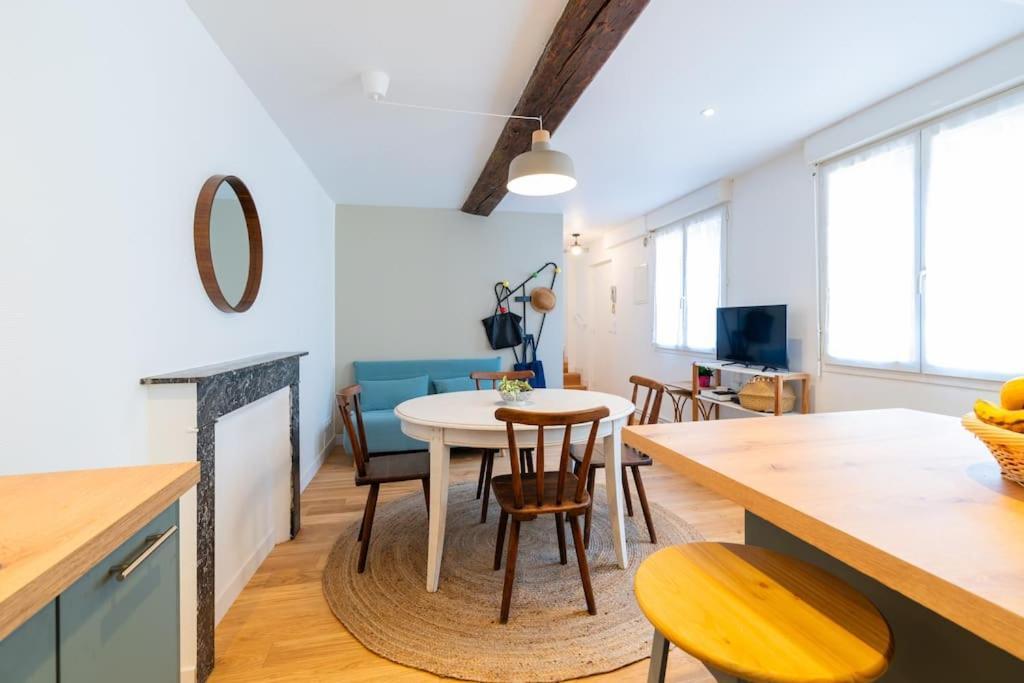 Appartement Meuse & Mono, En Hyper Centre Charleville-Mézières Esterno foto